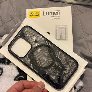 Lumen Series Passport NYC CASE